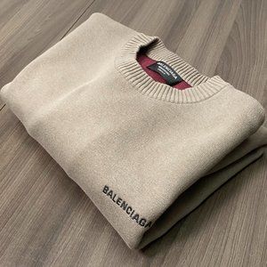 NWT size:M Balenciaga Classic Coke crew-neck sweater os shoulder drop
